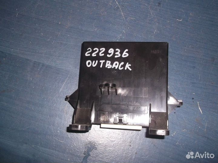 Блок управления отопителем (Subaru Outback)