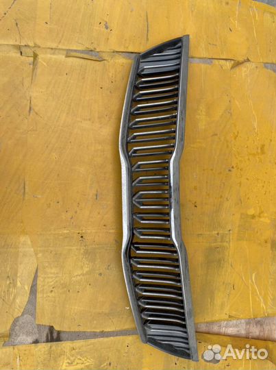 Решетка радиатора Kia Optima IV оригинал б/у