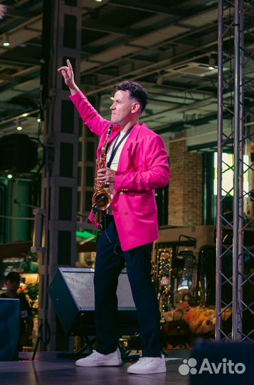 Саксофонист на Новый Год, свадьбу, корпоратив