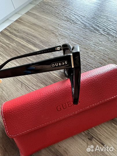 Солнцезащитные очки