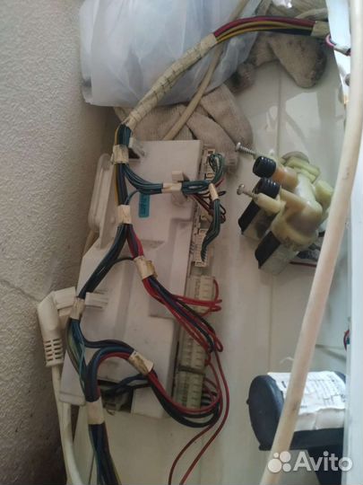Стиральная машина Indesit по запчастям
