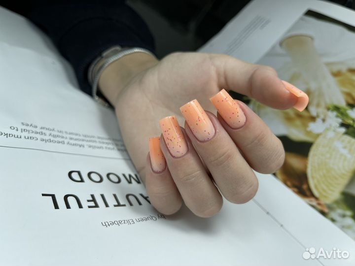 Наращивание ногтей