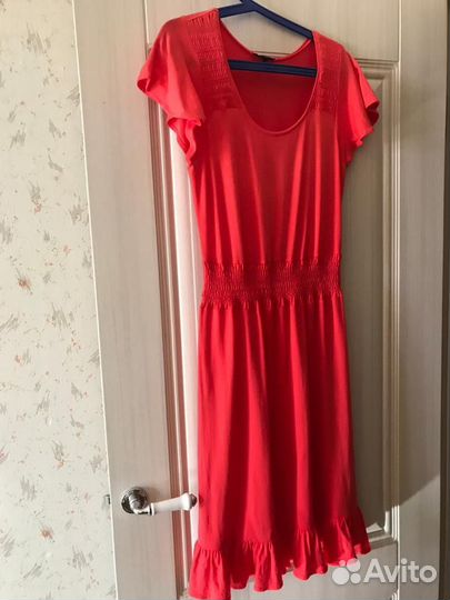 Платье escada 42-44 размер