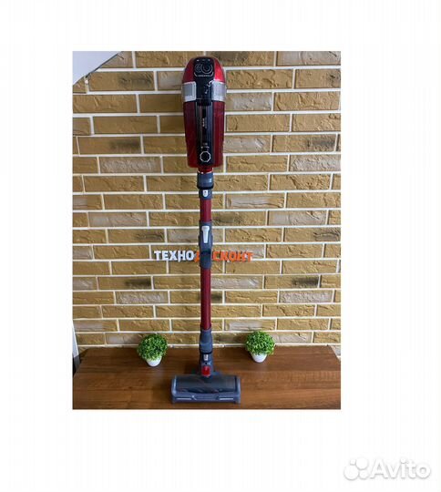 Вертикальный беспроводной пылесос Tefal TY9879WO