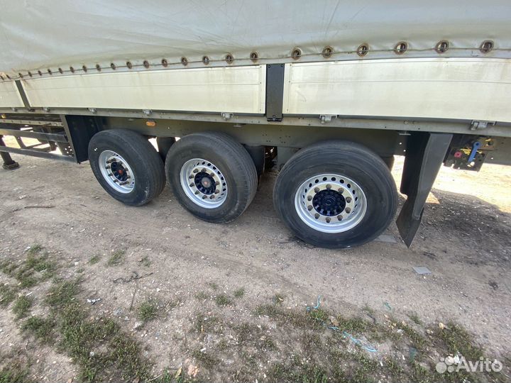 Полуприцеп шторно-бортовой Schmitz Cargobull S01, 2009