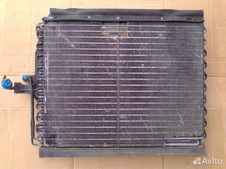 Радиатор кондиционера Mercedes 124 E280/E320