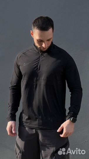 Nike - longsleeve