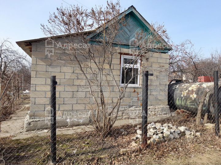 Дача 20 м² на участке 4,3 сот.