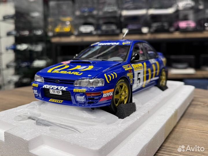 Kyosho Subaru Impreza sainz/moya (KYO8962B0) 1:18
