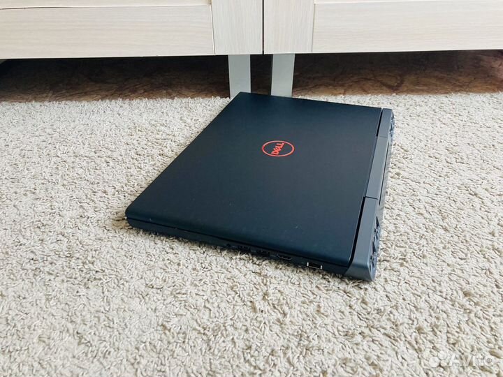 Dell i5 7th/8GB/SSD+HDD/GeForce GTX 1050 4GB/IPS F