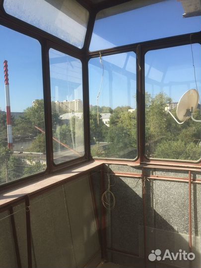 Стекло от Балкона