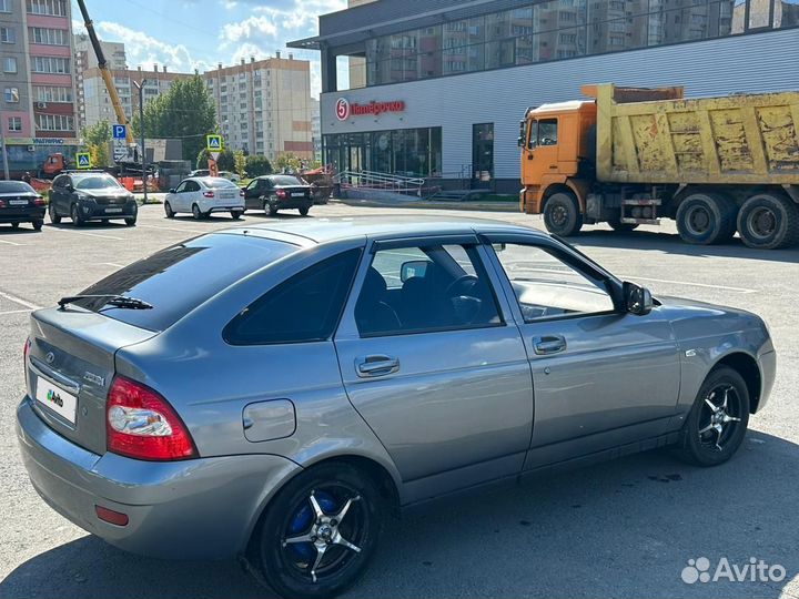 LADA Priora 1.6 МТ, 2011, 150 000 км