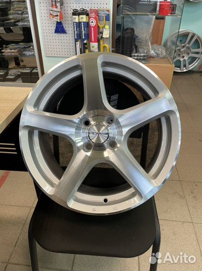 Литые диски PDW R16 4*100 ET 35 73.1 C spec