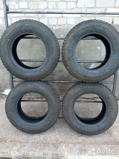 Nokian Tyres Hakkapeliitta 2 205/100 R16C