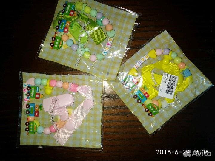 Держатели для пустышек, игрушек, погремушек