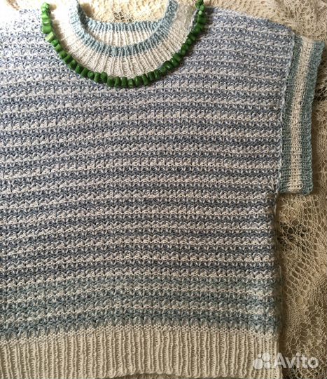 Жилет женский вязанный