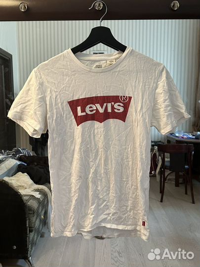 Футболка levi's