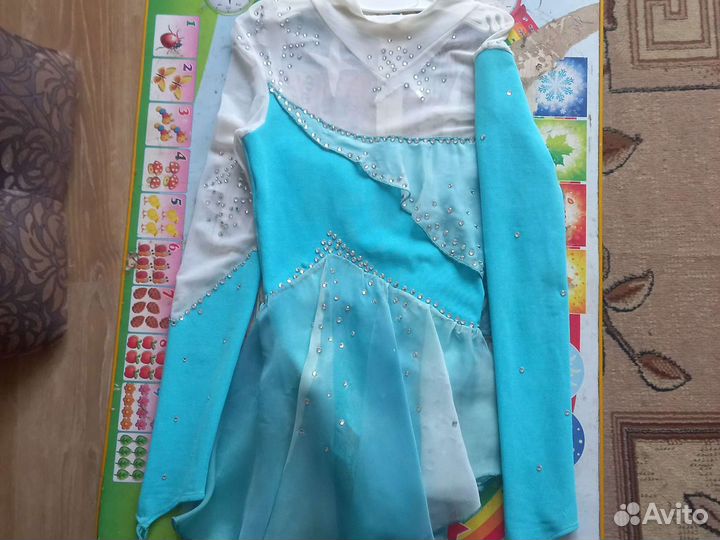 Костюм тренир.Платье для выступления 122 128