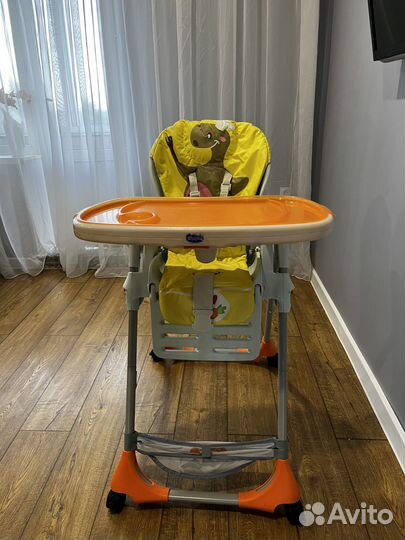 Детский стульчик для кормления