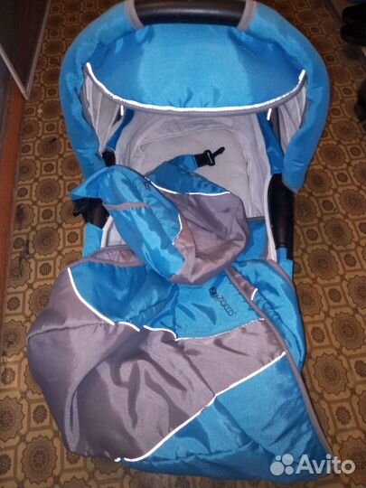 Детская коляска в разборе как новая