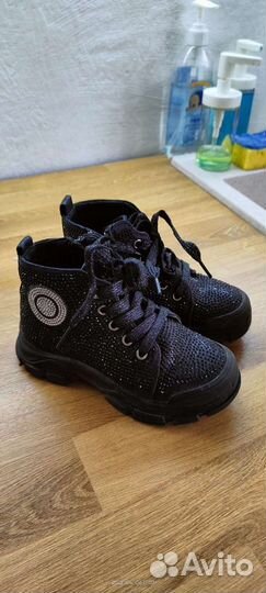 Ботинки для девочки