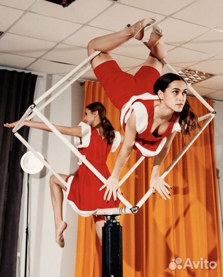 Партерный куб передвижной (цирковой снаряд)