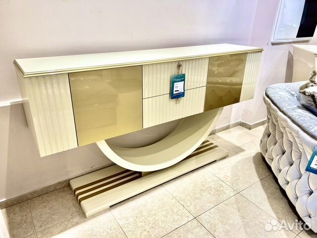 Консоль,тв тумба,комод.Продажа выстав.образцов