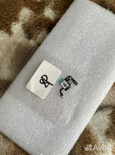 Запчасти на айфон 8 плюс