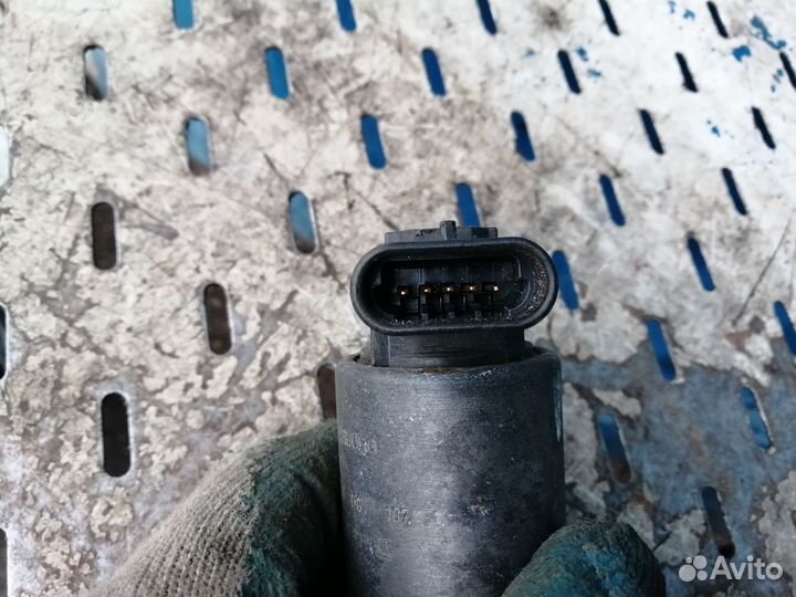 Клапан EGR Opel Zafira B Astra H Meriva Vectra C