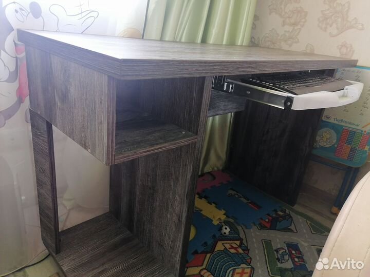 Компьютерный стол бу