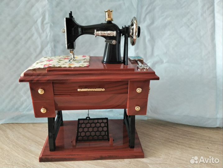 Музыкальная шкатулка