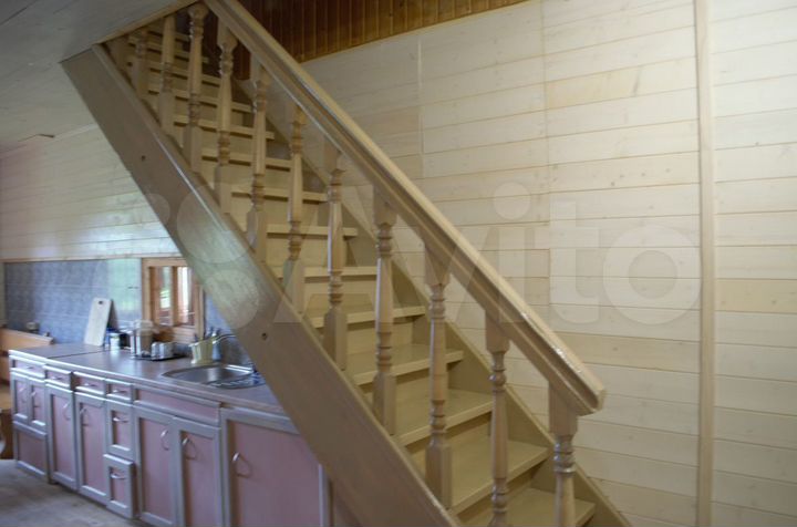 Дом 180 м² на участке 83 сот.