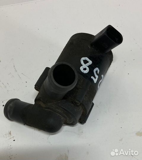 Дополнительная помпа Audi S8 D3 4E 5.2 BSM A8 2008