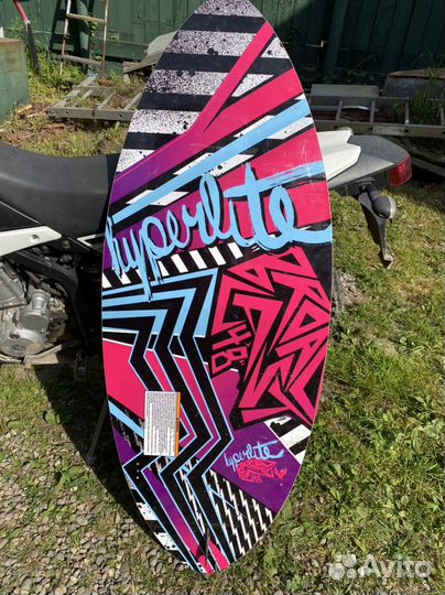 Доска для вейксерфинга hyperlite broadcast 148