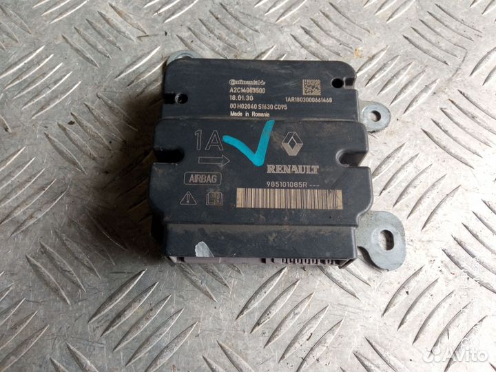 Блок SRS Рено Логан 2