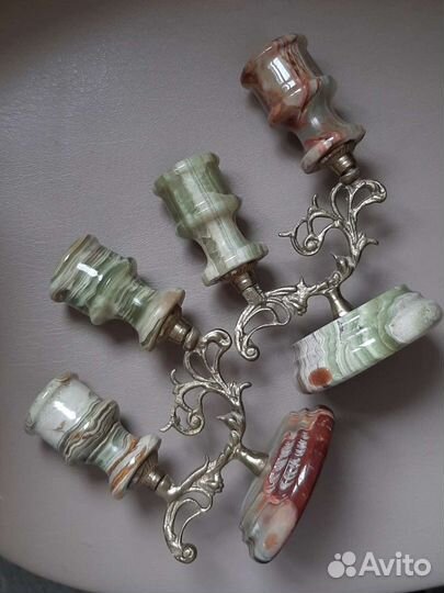 Подсвечники из оникса