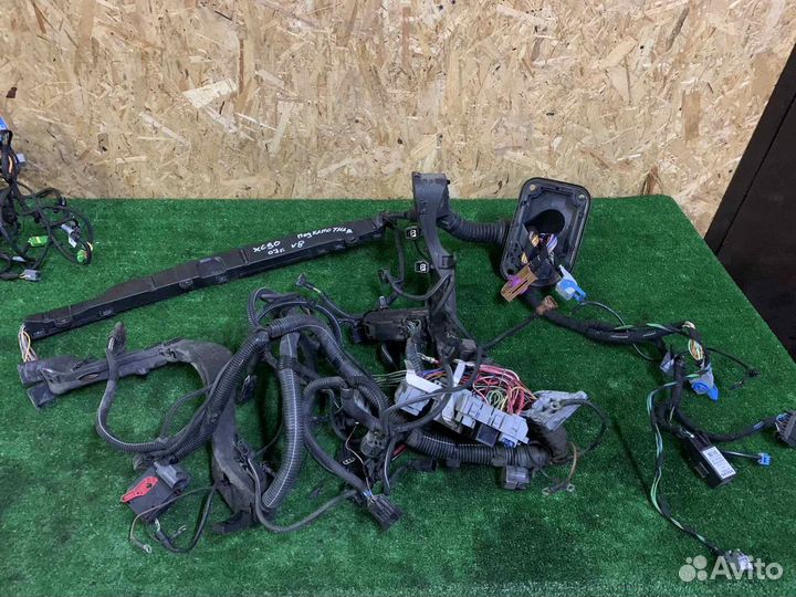 Volvo XC90 2007-2014 проводка моторного отсека