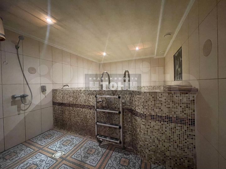 Продаётся нежилое помещение в Геленджике, 63.3 кв