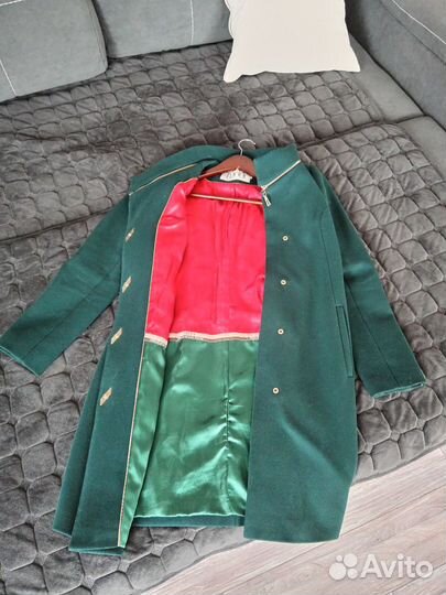 Пальто женское демисезонное 48 размера