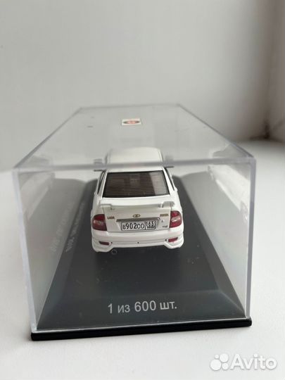Масштабная модель LADA Priora DIP 1:43
