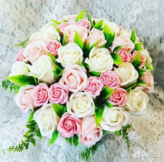 Букет из роз из мыльной вспененной основы