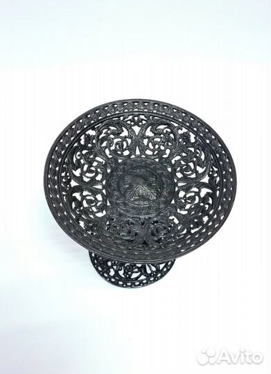 Чугунная ваза Касли