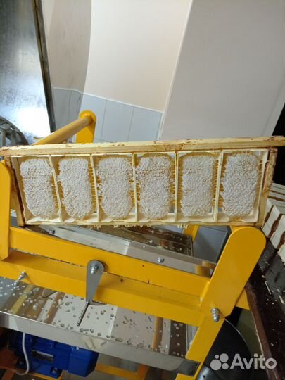 Мёд сотовый