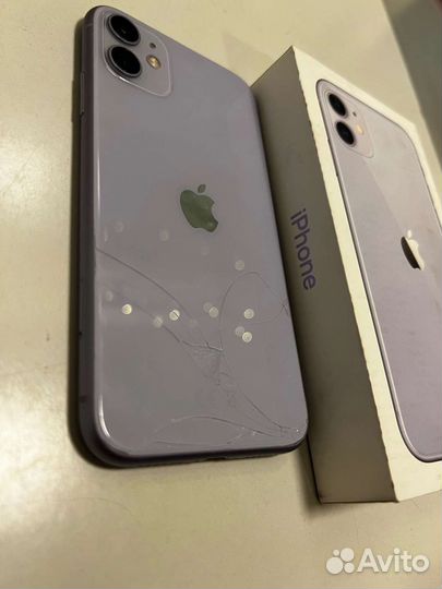 Телефон iPhone 11