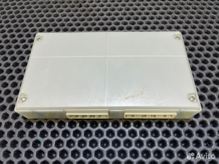 Блок управления Infiniti QX70