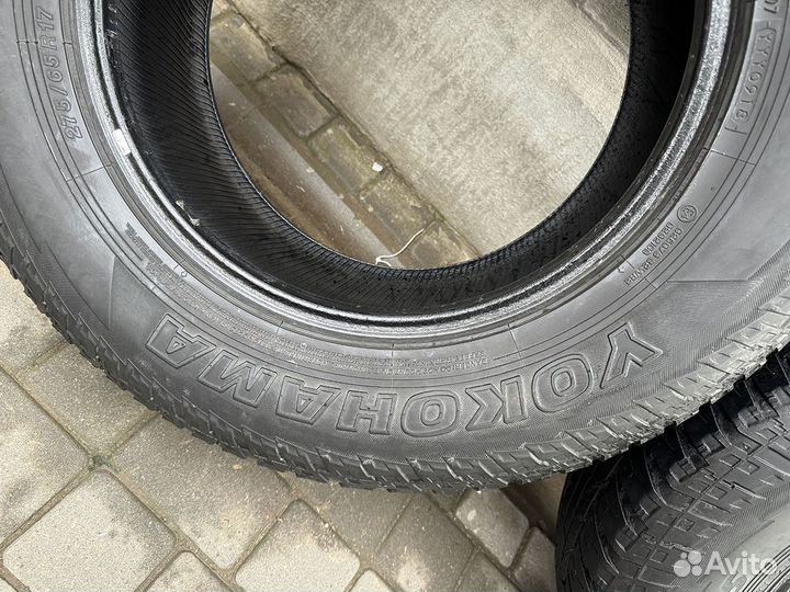 Yokohama Geolandar A/T G015 275/65 R17 115H