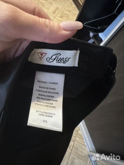 Кепка кожанная guess