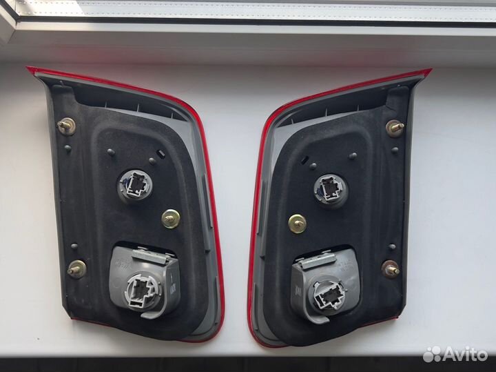 Стопы на крышку багажника honda civic ferio ES