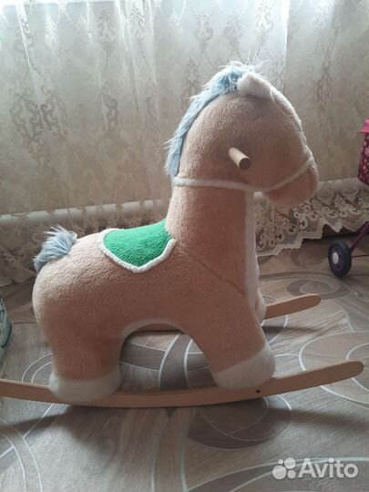 Качалка лошадь