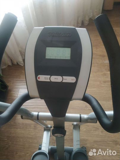 Эллиптический тренажер torneo